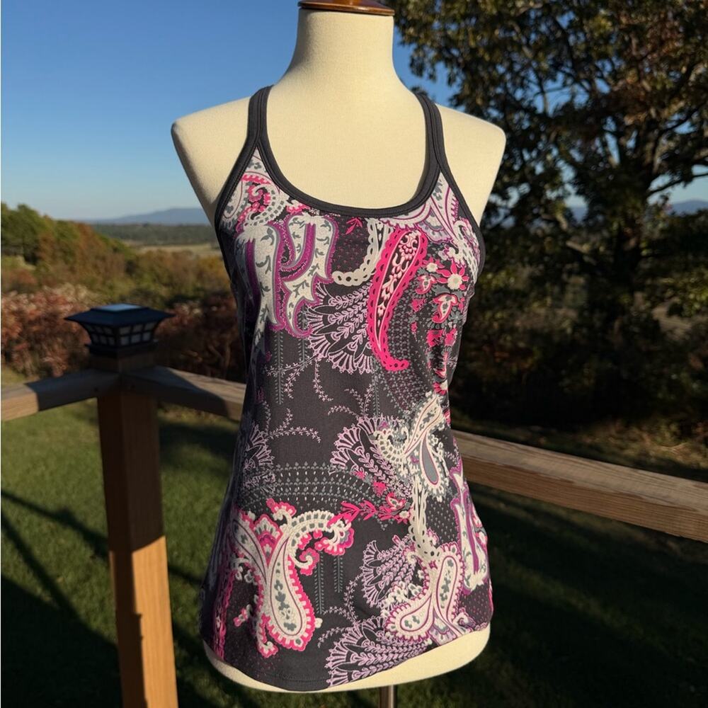 Athleta Pink & Gray Paisley Racerback Tank Top w/ Built-in Sports Bra Size Small